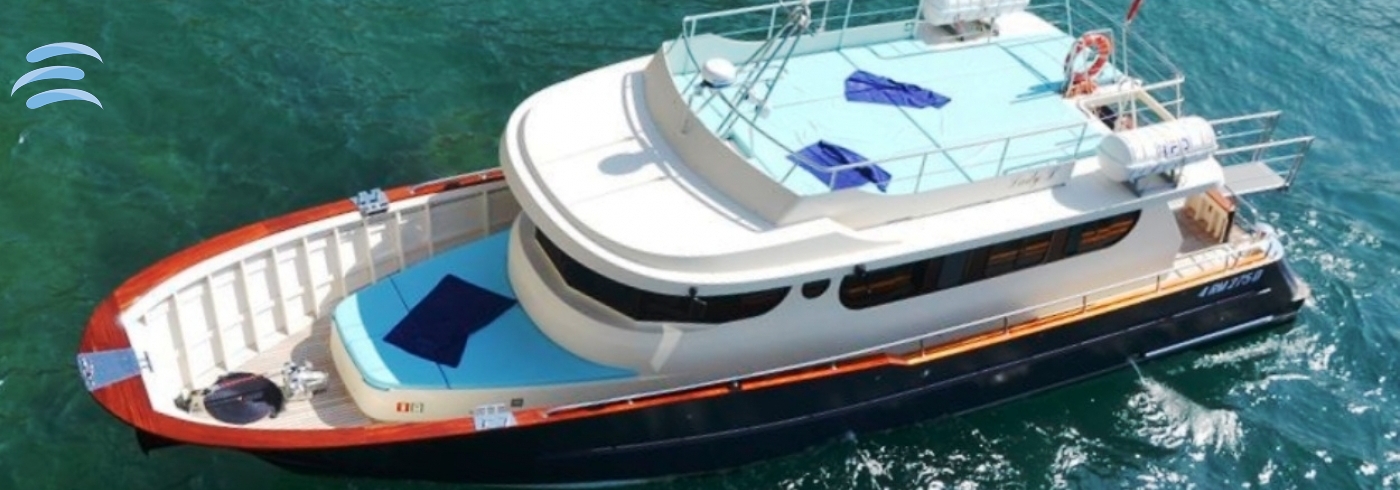 Traditional passenger gozzo boat for private coastal cruising