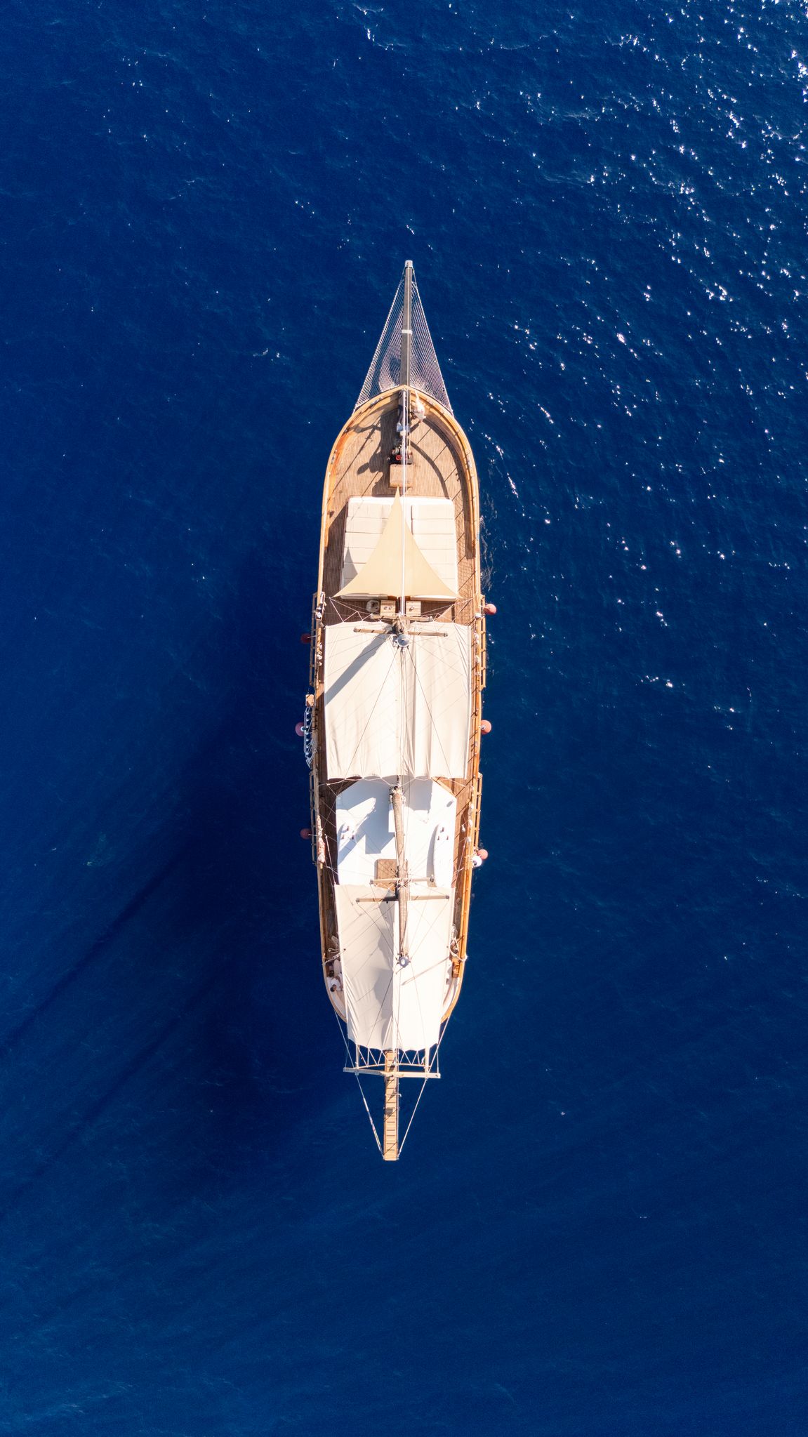 Private sailing boat for Amalfi Coast cruising