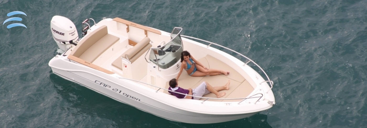 Small private boat for Capri and Amalfi Coast cruise