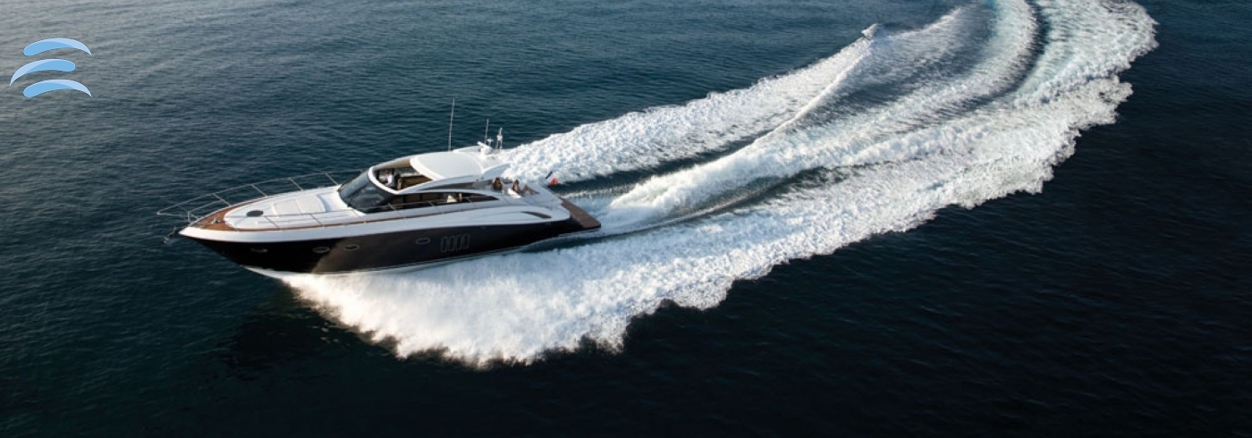 Premium speedboat cruising along the Amalfi Coast